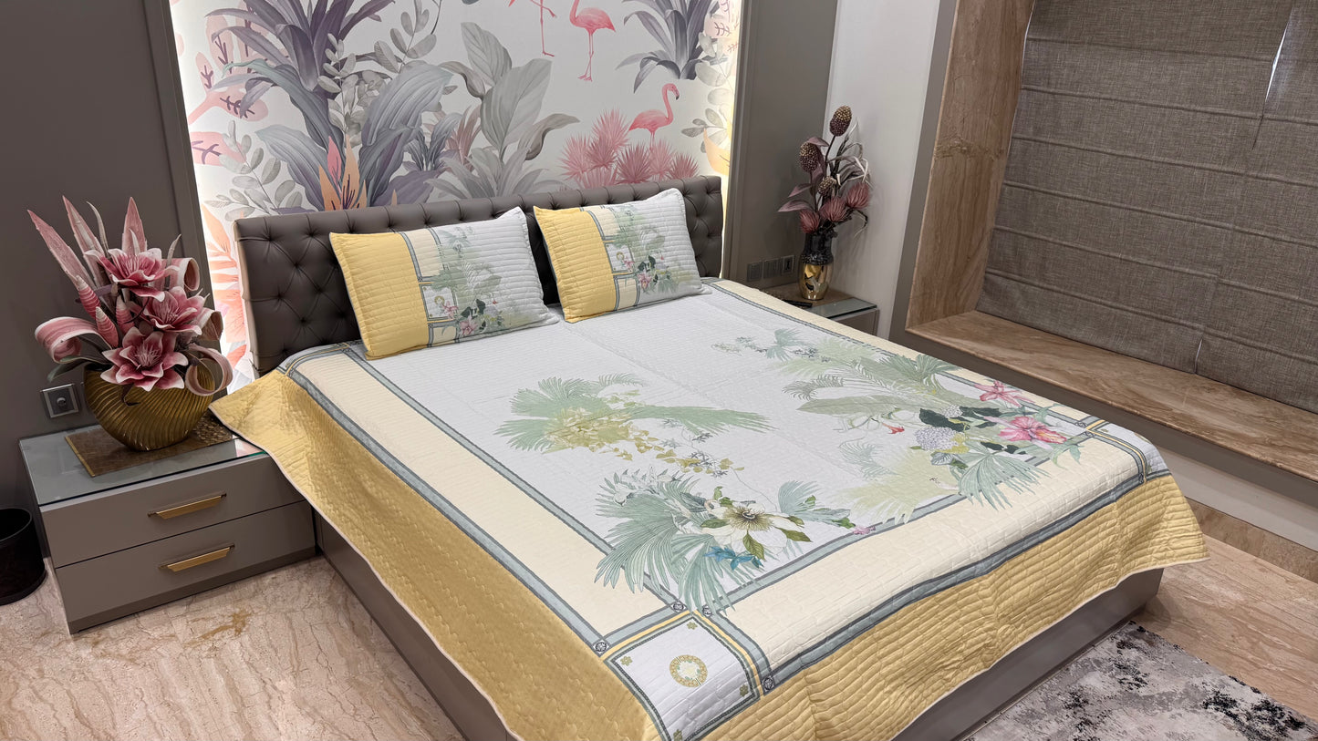 Sober Elegant Yellow Floral Digital Bedcover