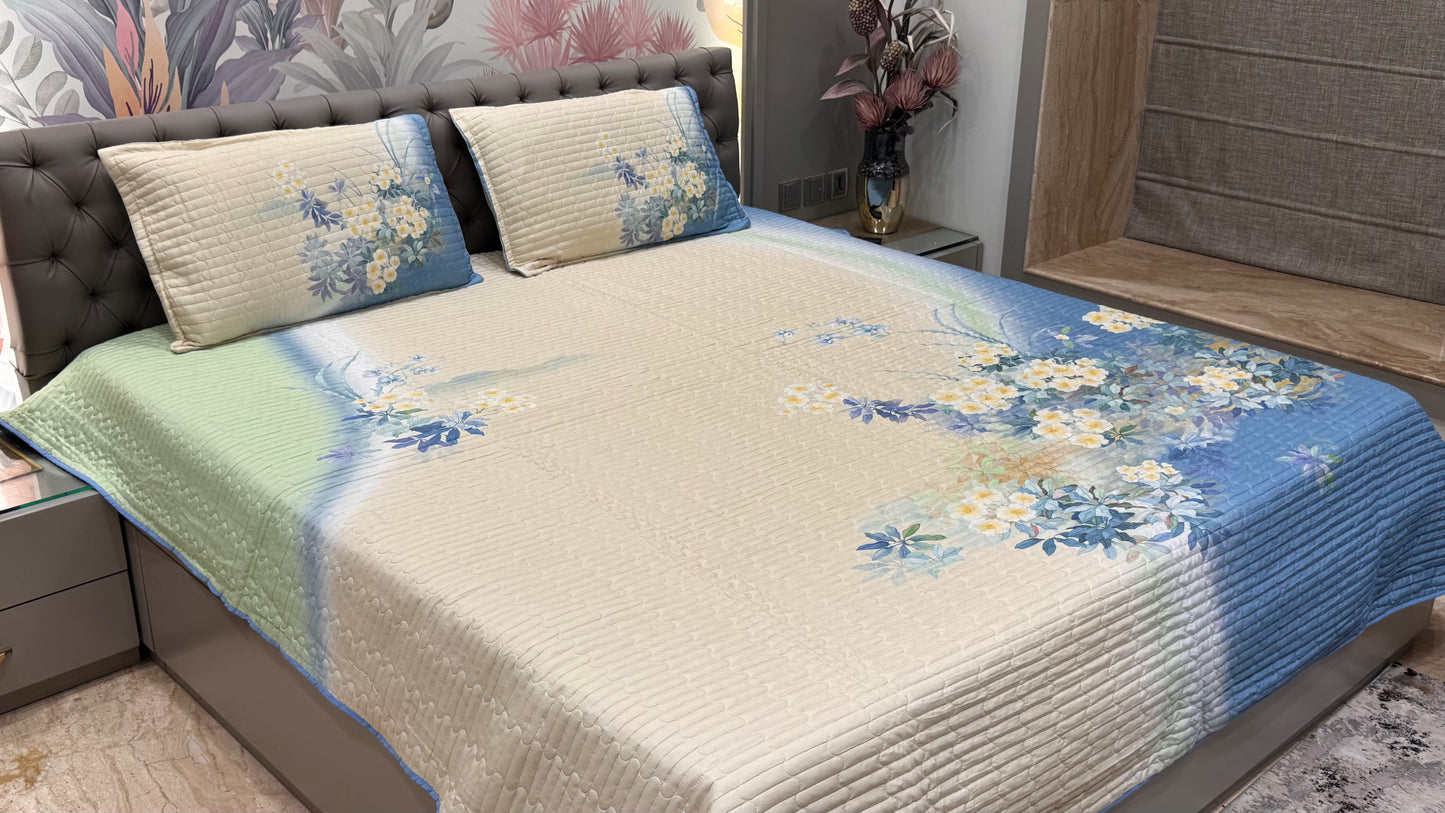 Shaded Floral Print Digital Bedcover