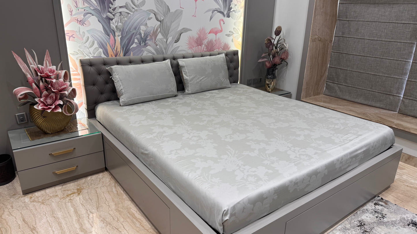 Premieum 300TC Jacquard Print Bedsheet- Grey Colour