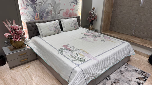 Beautiful Sober Frame Design Digital Bedcover