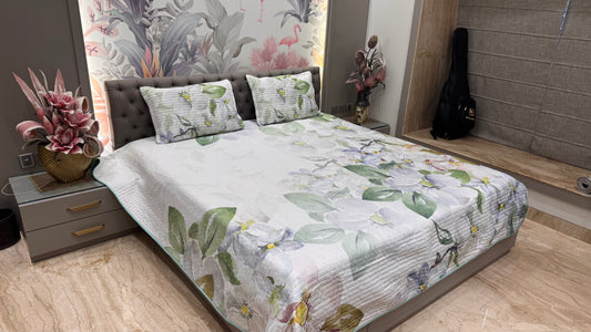 Premiuem Floral Design Digital Bedcover