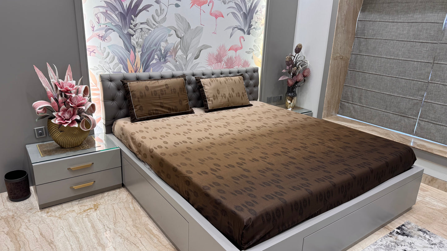 Shahded Geometrical Pure Breathable Cotton Bedsheet