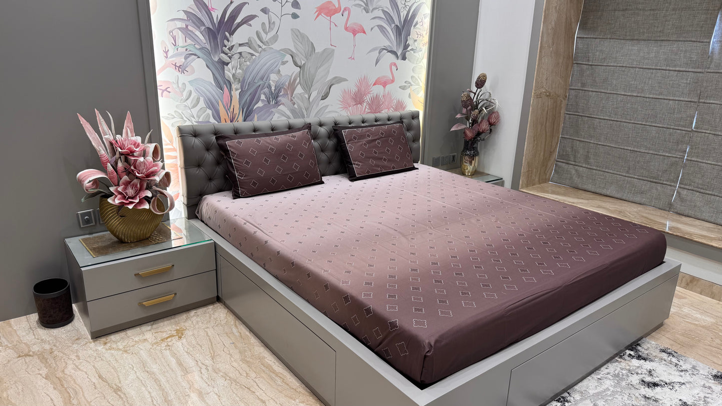 Shaded Geometrical Pure Cotton Bedsheet