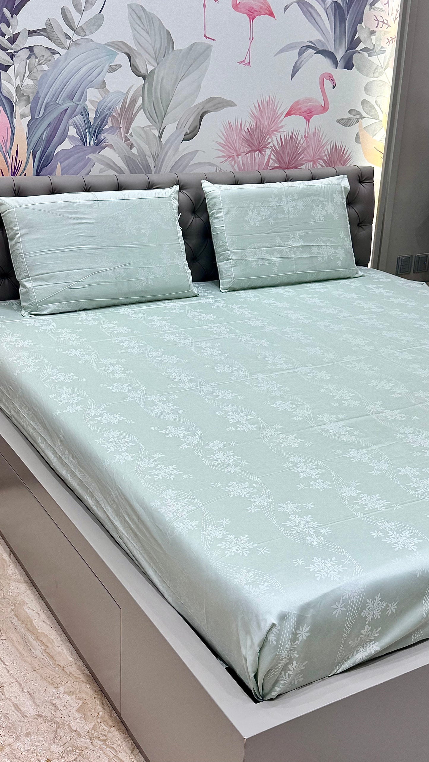 Premieum 300TC Jacquard Floral Print Bedsheet