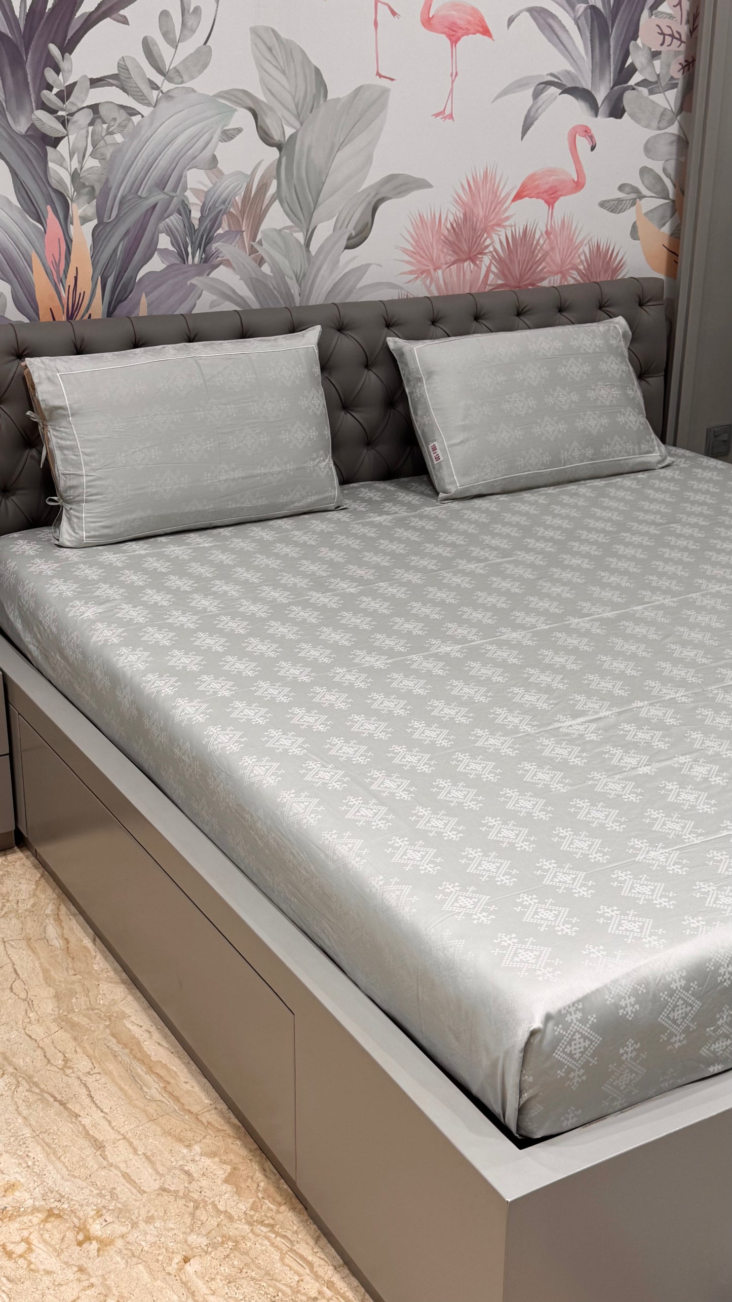 Exclusive 300TC Jacquard Geomertic Print Bedsheet